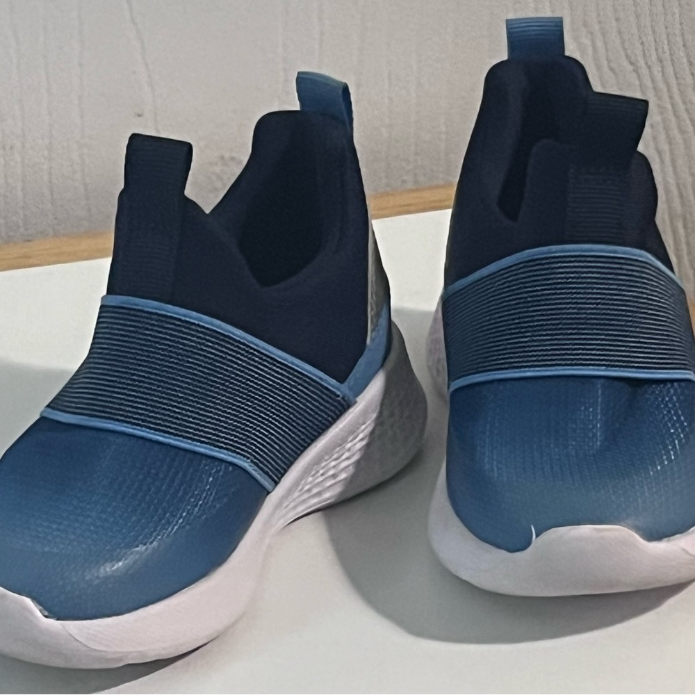 Cat & Jack Navy Slip-On Shoes with Velcro Strap